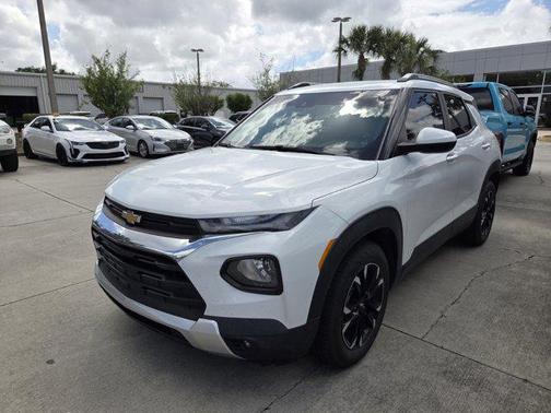 Summit White 2023 Chevrolet Trailblazer LT