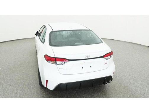 0040 2026 Toyota Corolla SE