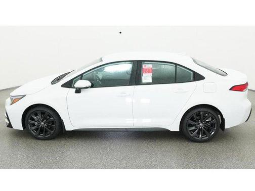 0040 2026 Toyota Corolla SE