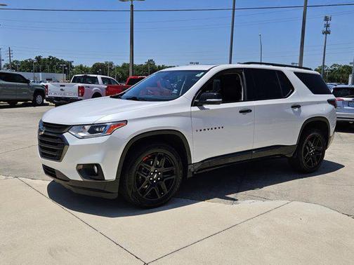 2021 Chevrolet Traverse Premier