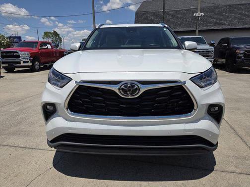 Wind Chill Pearl 2023 Toyota Highlander Limited