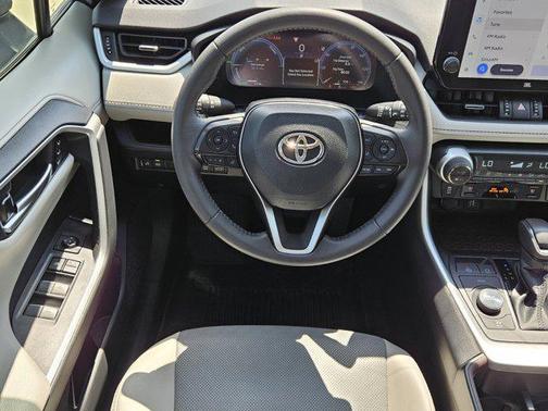 2023 Toyota RAV4 Hybrid Limited