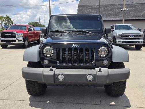 Black Clearcoat 2014 Jeep Wrangler Unlimited Sport