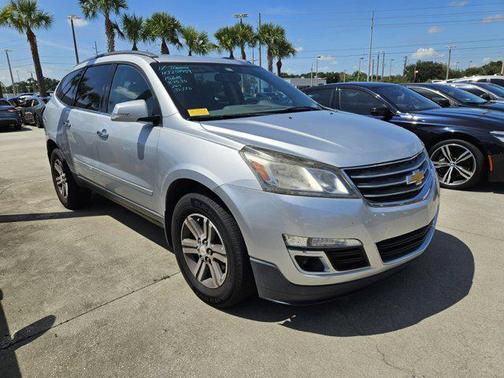 2017 Chevrolet Traverse 2LT