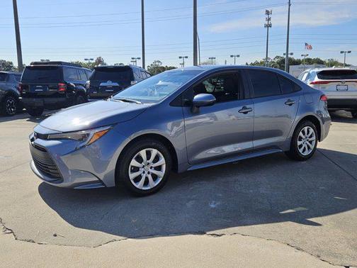 2023 Toyota Corolla Hybrid XLE