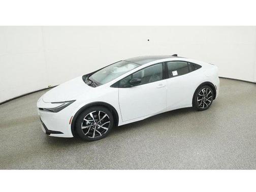 Wind Chill Pearl 2026 Toyota Prius Plug-In Hybrid XSE Premium