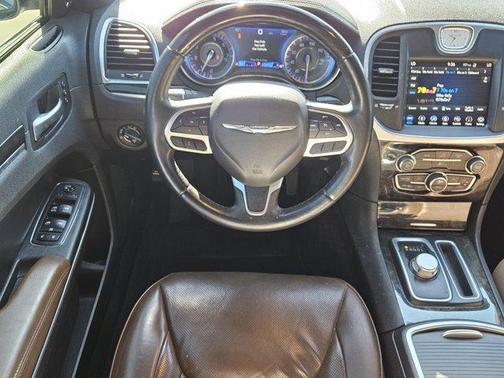 2019 Chrysler 300 Limited