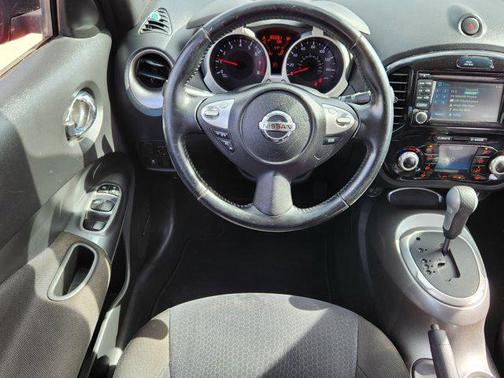 2015 Nissan Juke SV