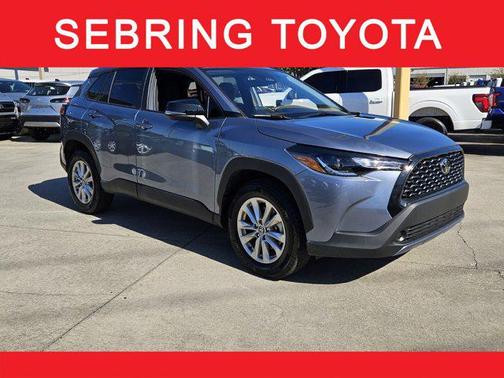 2025 Toyota Corolla Cross LE