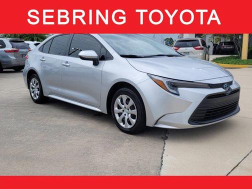 2024 Toyota Corolla Hybrid SE