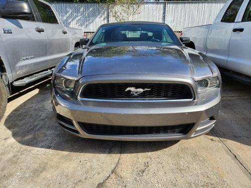 2014 Ford Mustang V6