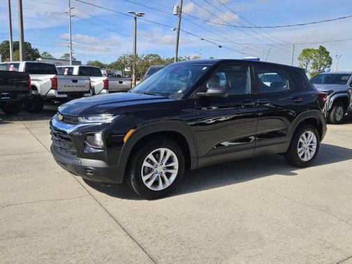 2023 Chevrolet Trailblazer LS