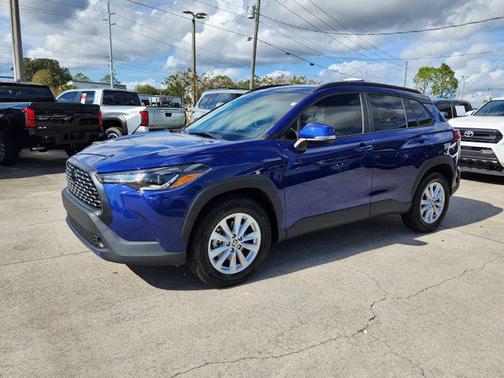 2022 Toyota Corolla Cross LE