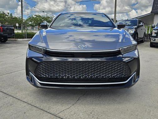 2023 Toyota Crown Platinum