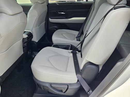 2025 Toyota Grand Highlander Limited