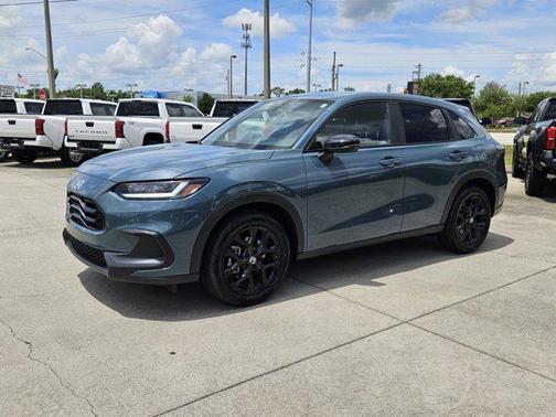 2024 Honda HR-V 2WD Sport