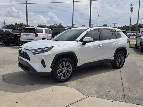 Wind Chill Pearl 2024 Toyota RAV4 Hybrid XLE Premium