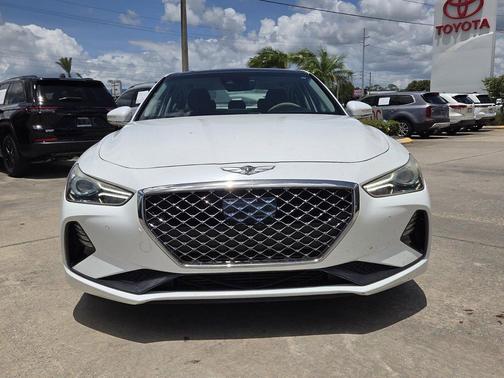 Uyuni White 2020 Genesis G70 2.0T RWD