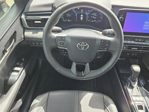 2025 Toyota Camry XLE
