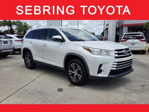 Blizzard Pearl 2019 Toyota Highlander LE I4