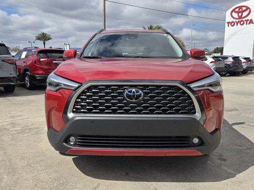 2022 Toyota Corolla Cross XLE