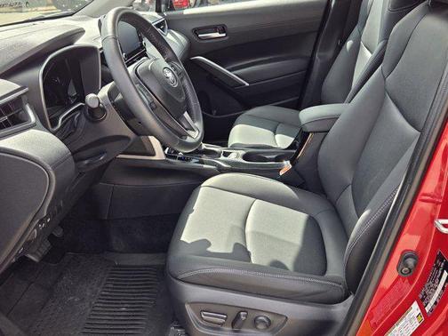 2022 Toyota Corolla Cross XLE