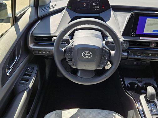 2025 Toyota Prius XLE