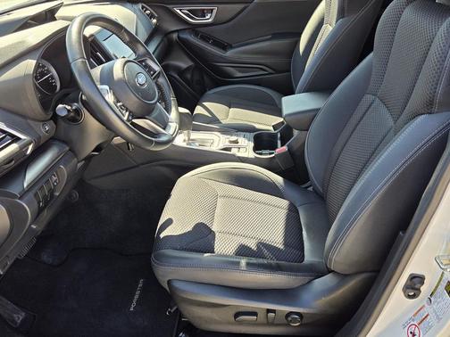 Crystal White Pearl 2020 Subaru Forester Premium