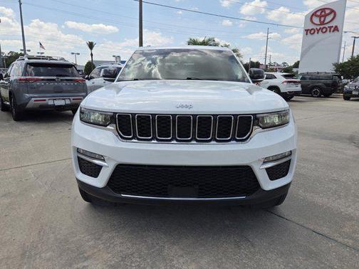 Bright White Clearcoat 2024 Jeep Grand Cherokee Limited