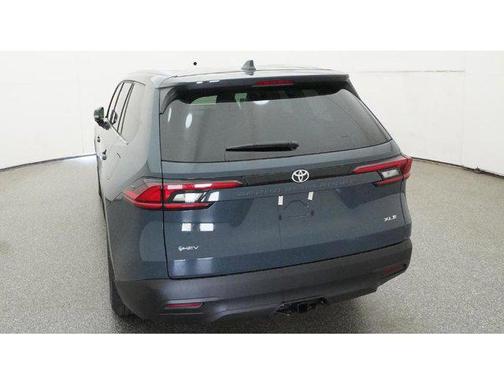01l6 2026 Toyota Grand Highlander Hybrid XLE