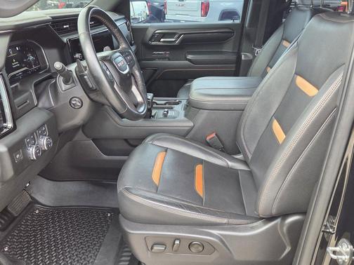 Onyx Black 2023 GMC Sierra 1500 AT4