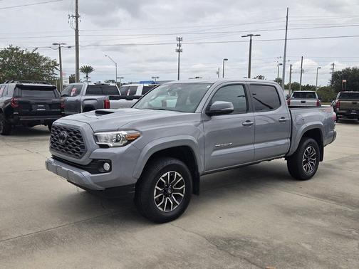 Cement 2021 Toyota Tacoma SR5