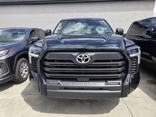 2024 Toyota Tundra SR5