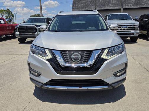Brilliant Silver Metallic 2019 Nissan Rogue SL