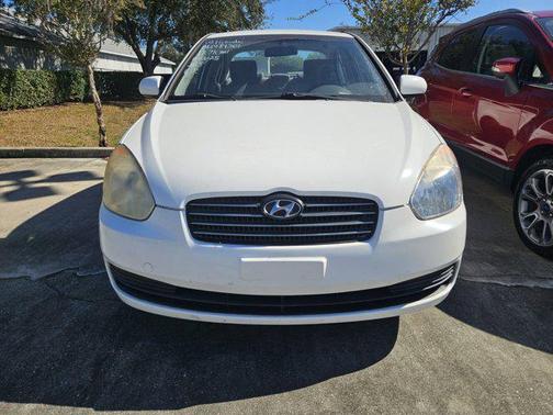2010 Hyundai Accent GLS