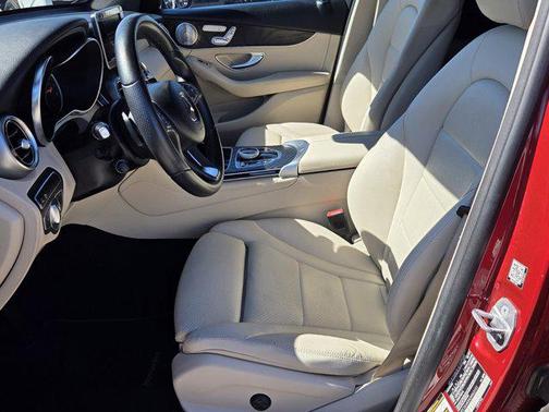 2018 Mercedes-Benz GLC 300 4MATIC