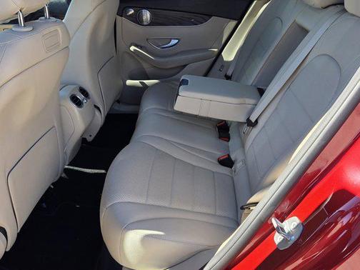 2018 Mercedes-Benz GLC 300 4MATIC