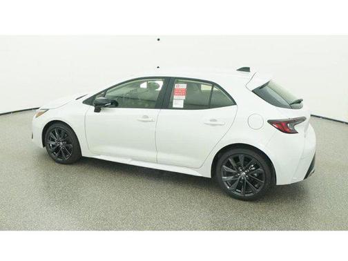 Wind Chill Pearl 2026 Toyota Corolla XSE
