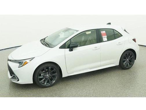Wind Chill Pearl 2026 Toyota Corolla XSE