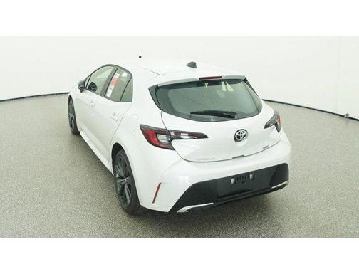 Wind Chill Pearl 2026 Toyota Corolla XSE