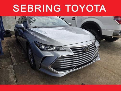 Celestial Silver Metallic 2021 Toyota Avalon XLE