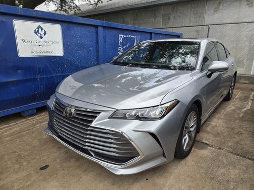 Celestial Silver Metallic 2021 Toyota Avalon XLE