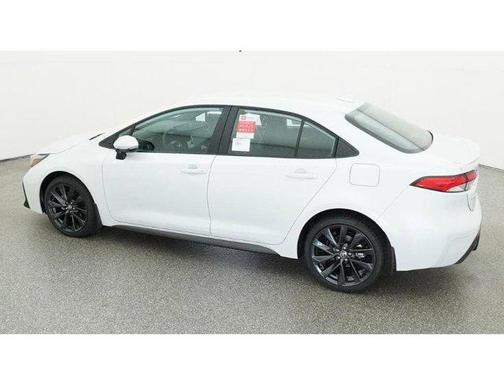 Wind Chill Pearl 2026 Toyota Corolla SE