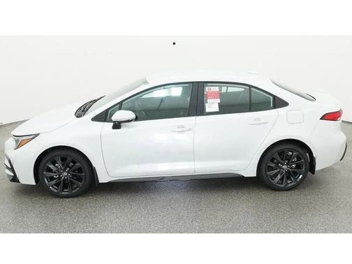 Wind Chill Pearl 2026 Toyota Corolla SE