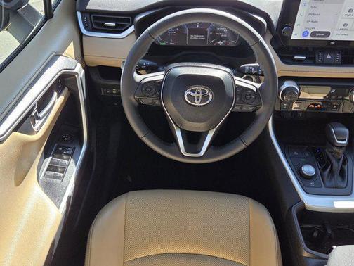 2024 Toyota RAV4 Hybrid Limited