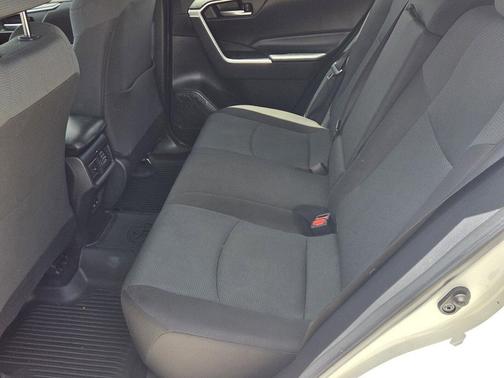 Ice Cap 2025 Toyota RAV4 XLE