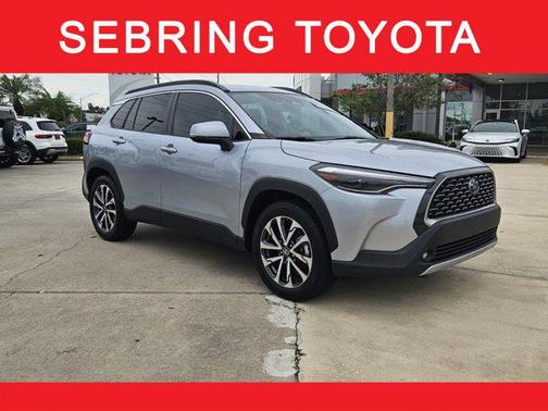 2023 Toyota Corolla Cross XLE