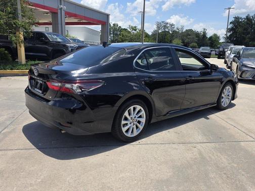 Midnight Black Metallic 2021 Toyota Camry LE