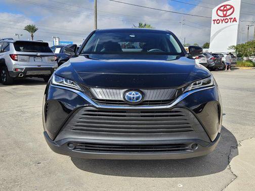 2023 Toyota Venza LE