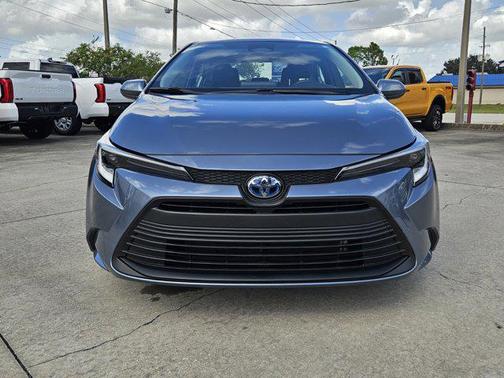 2024 Toyota Corolla Hybrid LE